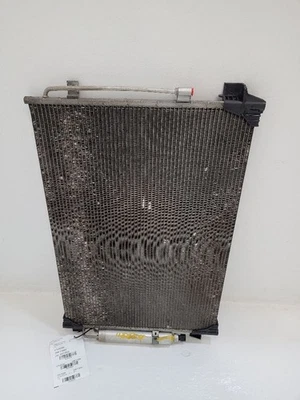 Condensador de CA NISSAN QUEST 2011-2017 921101AA0A 11-17      Foto 1 de 4