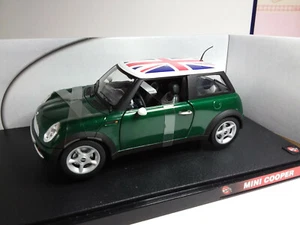 HOTWHEELS 1/18 MINI COOPER PROCHE DU NEUF EN BOITE B4 - Picture 1 of 6
