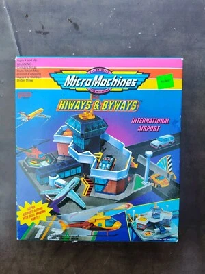 MICRO MACHINES 1994 HIWAYS & BYWAYS INTERNATIONAL AIRPORT COMPLETE JOESCURIOS D8 - Image 1 of 2