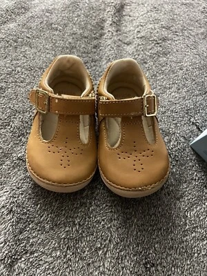 Zapatos de bebé niña Stride Rite talla 3,5 Foto 1 de 4