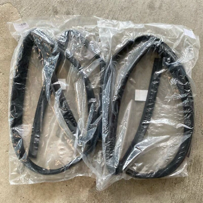 para Nissan Frontier D22 Navara Puerta Delantera Cristal Canal Corre Sello Resistente a la Intemperie Foto 1 de 3