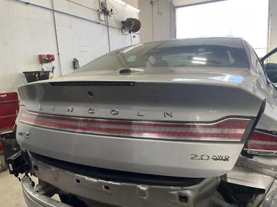 Used Tail Light Assembly fits: 2016 Lincoln Mkz lid mounted Grade A - Image 1 of 4