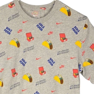 Camiseta Nike Sole Food Para Hombre Gris Mediana Estampado Gráfico Taco Zapatilla Camiseta Foto 1 de 4