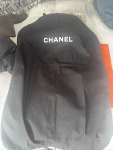 Chanel Kleidersack schwarz Stoff 22-24x38" neu aus Laden - Bild 1 von 2