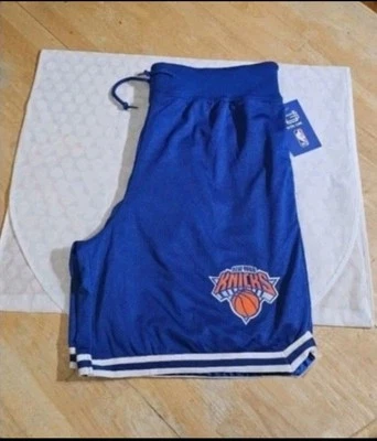 NBA CLASSICS KNICKS TEAM LOGO PANTALONES CORTOS AZULES - NUEVOS HOMBRE TALLA XL Foto 1 de 4