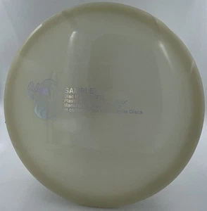Discraft Buzzz MEGA GLO SAMPLE RUN 177+g Infinite Discs Collaboration LIMITED - Picture 1 of 3