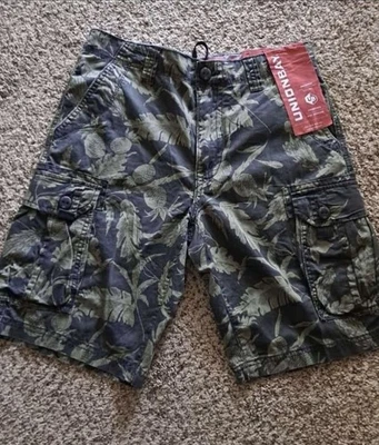 Pantalones cortos cargo Union Bay para hombre talla 28 Foto 1 de 3