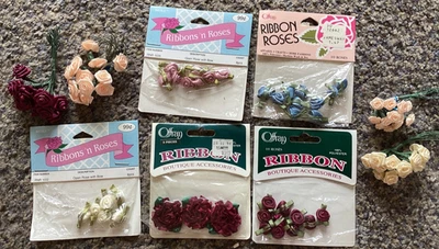 Mini Cinta Rosas Muñeca Costura Ramo Asst Colores Lote De 9 Artesanías Nuevo Con Foto 1 de 3