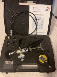 Produktinformationen "SIKA Druckkalibrator Handtestpumpe TP1 -1 bis 40 bar" - Bild 1 von 5