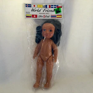 "Muñeca hispana Fibre Craft World Friends #3134-04 nueva de 8,5""" - Imagen 1 de 2