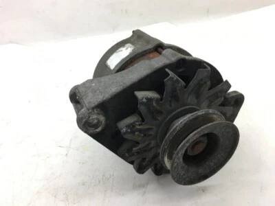 VW Jetta II 16E/19E/1G2 Lichtmaschine 0120489376 Generator 45A Bosch 1.6 Diesel - Immagine 1 di 3