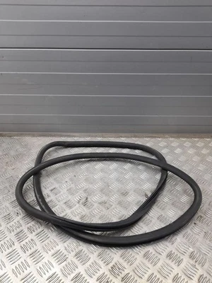  2011 Petrol Rear Door Rubber Gasket ATV40306 - Image 1 of 4