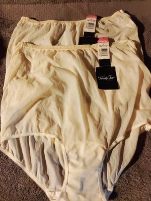 2 Pair Sz 7 VanityFair "Perfectly Yours"  Brief Panties 100% Antron lll Nylon  - Image 1 of 4