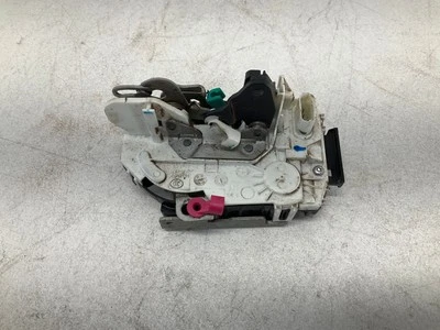 Actuador de cierre de puerta de conductor trasero izquierdo 13-25 Ram 2500 Foto 1 de 4