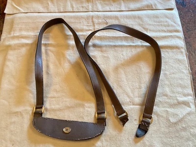 GUCCI Italia Correas Hebillas Latón Reparación Reemplazo, Reutilización Artesanía Foto 1 de 4