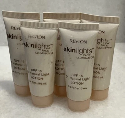 5 Revlon Skinlights Face Illuminator SPF 15 01 Natural Light Lotion 0.34 oz - Image 1 of 2