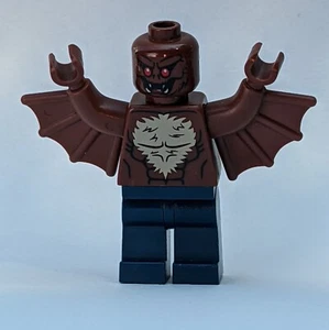 Man-Bat LEGO DC Super Heroes Batman II Minifigure 10303 - Picture 1 of 6