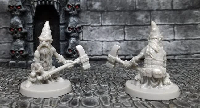 Dungeons & Dragons - Miniatura de fantasía - Oscuridad masiva - 1 enano con martillo Foto 1 de 1