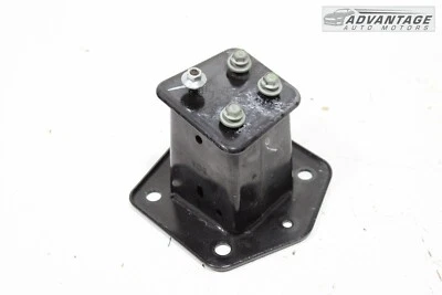 INFINITI Q60 S 2017-2022 CUPÉ PARACHOQUES TRASERO REFUERZO SOPORTE IZQUIERDO OEM Foto 1 de 4