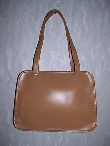 Esprit Handtasche mit Schulterriemen caramel Innenfächer verschließbar neu - Bild 1 von 5
