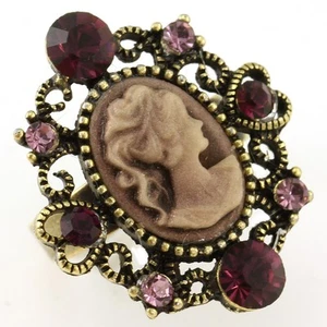 Antiguo Anillo Oro Vintage Estilo CAMEO Corazón Piedra Púrpura Oscura Cristal Talla Gratis - Imagen 1 de 1