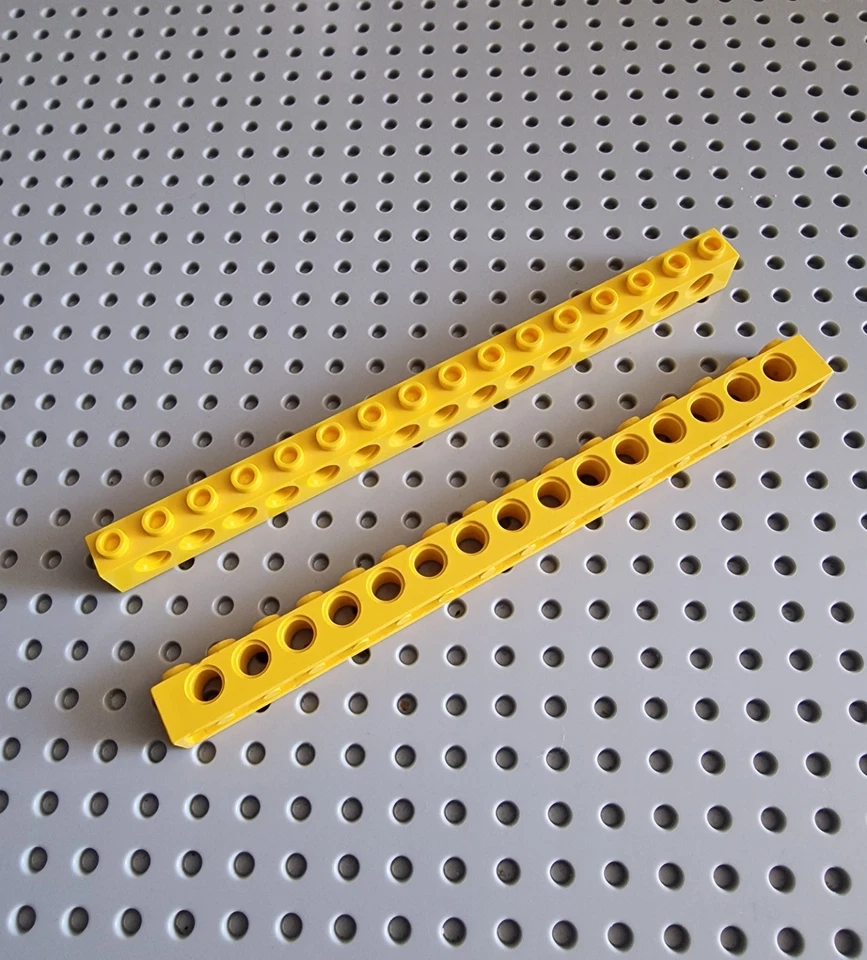LEGO Technic Lochbalken Lochstein 1x16 Gelb Yellow Technic Brick 2 Stk 3703 A051 - Bild 1 von 1