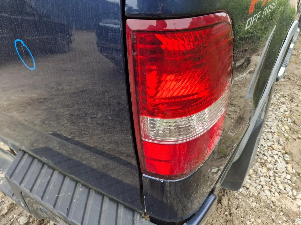 Used Right Tail Light Assembly fits: 2006 Ford F150 PICKUP New Style Styleside R - Image 1 of 4