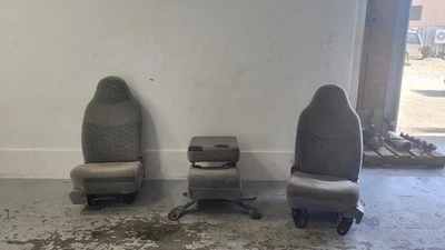 F250SD Whole Row Front Seat Split, (40/20/40) Gray Cloth, Manual, Fits 1997-2007 Foto 1 de 4