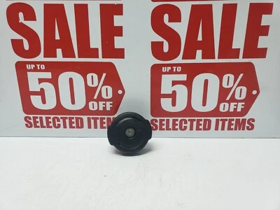 PEUGEOT 308 T9 MK2 DIESEL FUEL TANK SCREW CAP 2016 - Image 1 of 4