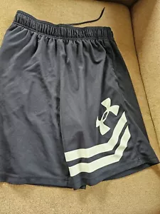 Pantalones cortos de gimnasio de baloncesto Under Armour para hombre talla grande negro blanco Heatgear - Imagen 1 de 8