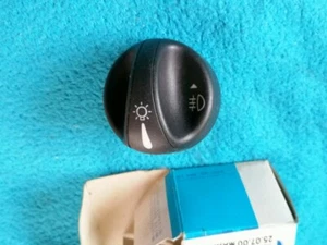 Ford Scorpio MK2 Lichtschalter Knopf Lichtschalterknopf Oldtimer Neu - Picture 1 of 2