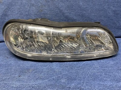 1997 98 99 20 01 02 03 04 2005 Oldsmobile Cutlass Right Headlight Assembly CLEAR - Image 1 of 4