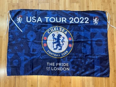 Chelsea FC “USA Tour 2022” Bandera del Orgullo de Londres Foto 1 de 2