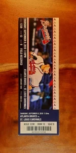 Biglietto Albert Pujols Blasts Career Home Run HR #403 di 703 2010 Cardinals Braves - Foto 1 di 10