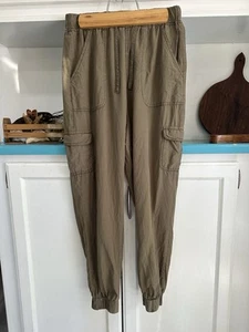 THREAD + SUPPLY 100% TENCEL CARGO JOGGERS Size S Women's Olive Green 6 Pockets - Picture 1 of 8
