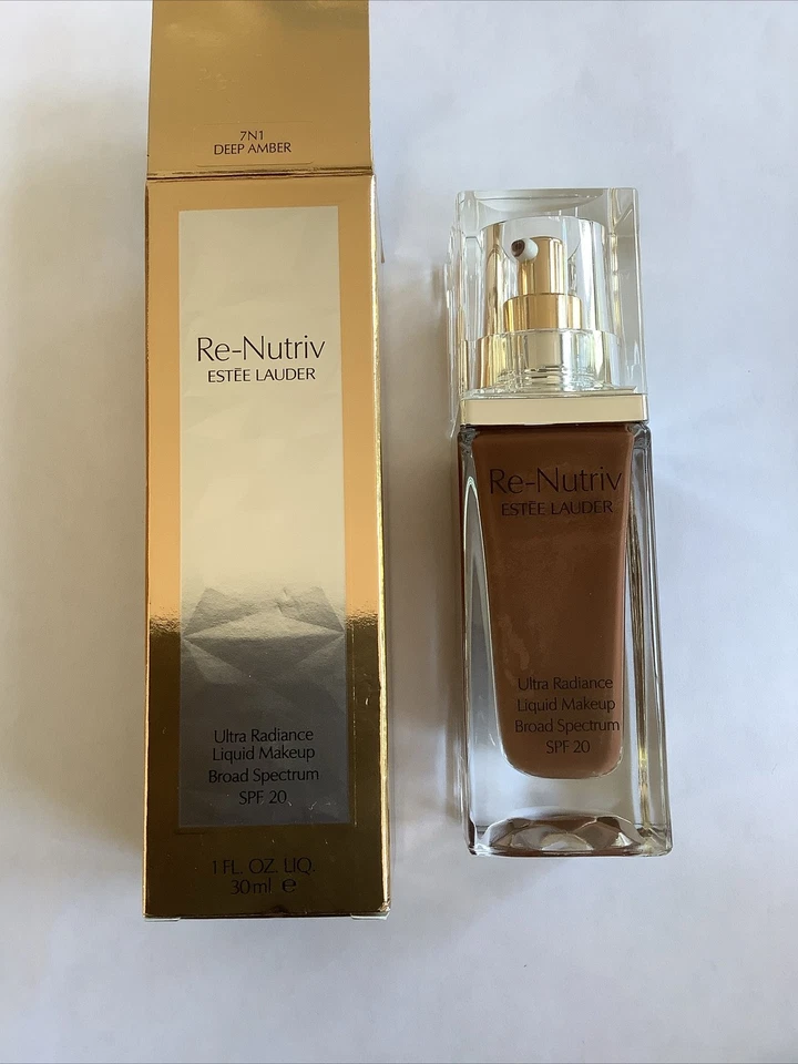 Estee Lauder Re-Nutriv Foundation (7N1 Deep Amber) Ultra Radiance SPF 20 (30ml) - Image 1 of 4