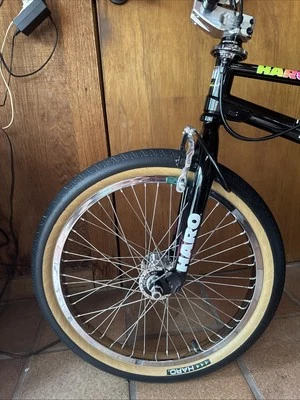 Bicicleta BMX Haro 2019 Lineage Air Master Bashguard completa Foto 1 de 4