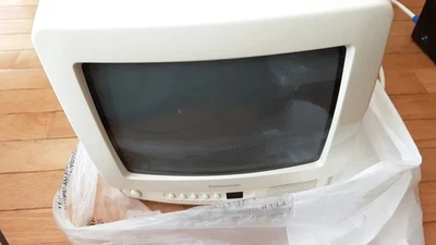 Panasonic CT-9R10T Color TV Retro Gaming 9" Monitor Caja Abierta Sin Manual Foto 1 de 4