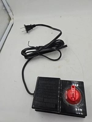 Walthers Trainline Hobby Transformer Model 200 for HO or N Scale Trains - Image 1 of 4