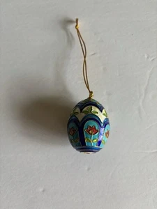 Vintage Cloisonné Asian Ornament Cobalt Blue Green Enamel Egg Floral Wood Base - Picture 1 of 17