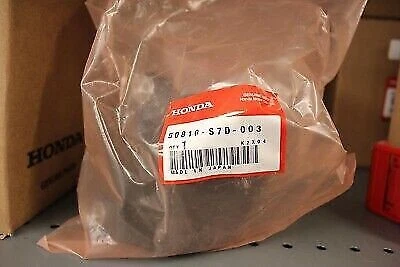 HONDA Genuine CR-V Engine Mount Torque Strut Rear Element 50810-S7D-003 - Image 1 of 2