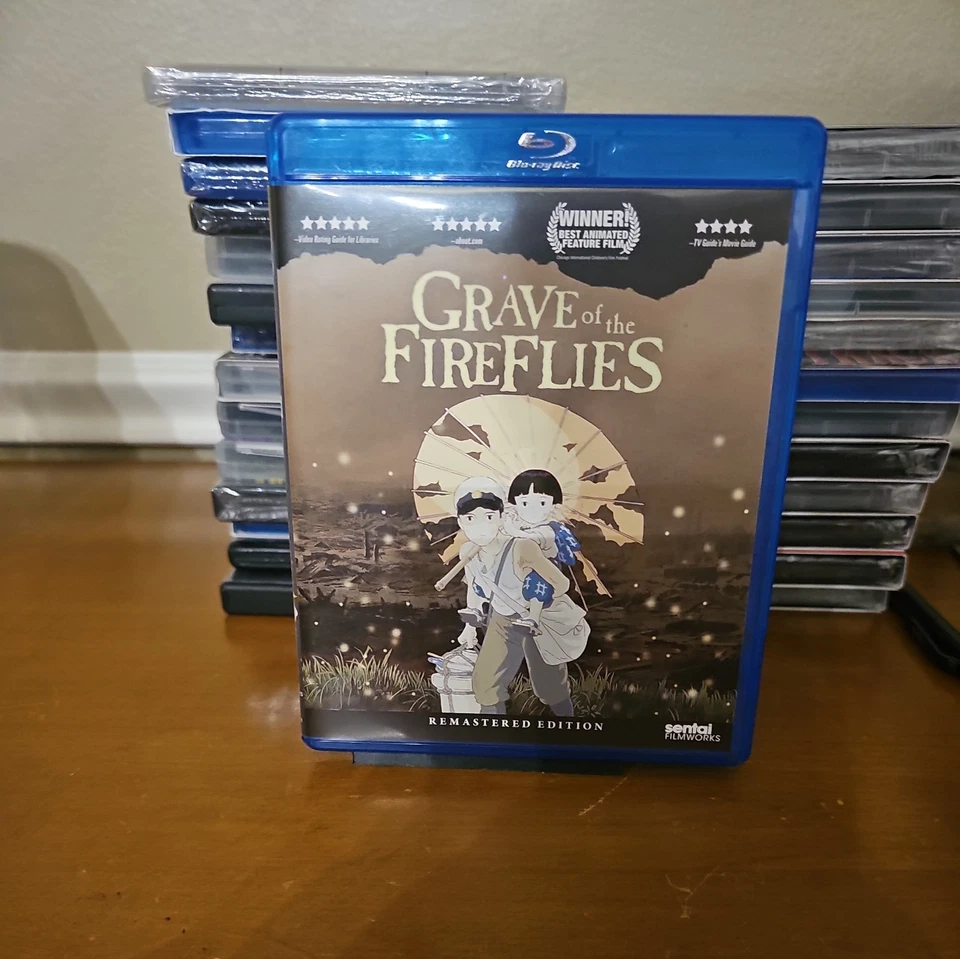 Grave of the Fireflies (Blu-ray) Foto 1 de 1