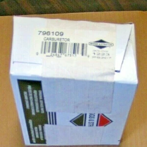 BRIGGS & STRATTON ENGINE CARB ASSY - PART#796109 - NEW OEM SERVICE PART - Picture 1 of 2
