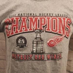 Vintage Detroit Red Wings 2002 Stanley Cup Champions Adult Medium T-Shirt Hockey - Picture 1 of 5