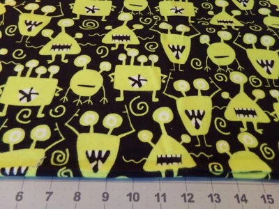 33" X 40" VINTAGE COTTON FLANNEL YELLOW ROBOT/ ON BLACK BACKGROUND  #5537 - Image 1 of 2