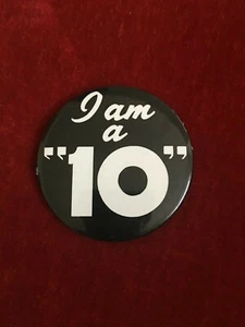 I AM A " 10" MOVIE PROMOTIONAL PIN - Picture 1 of 1