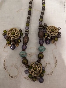 Estate jewelry: Necklace With Clip On Earrings - Picture 1 of 5
