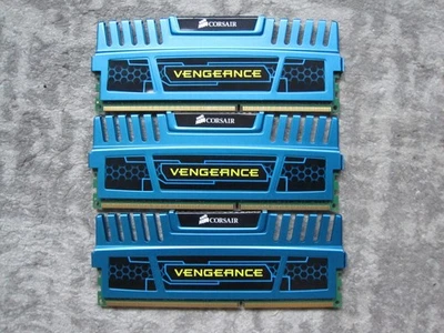 Corsair CMZ16GX3M4A1600C9B Vengeance Blue 48GB DDR3 SDRAM Dual Channel Memory - Image 1 of 3