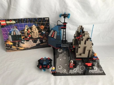 LEGO set 6959 Lunar Lunch Site VINTAGE SPYRIUS 100% complete w/ instructions - Image 1 of 4
