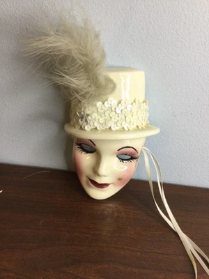 Máscara facial firmada de porcelana Fancy Faces Mardi Gras New Orleans 4 Foto 1 de 3